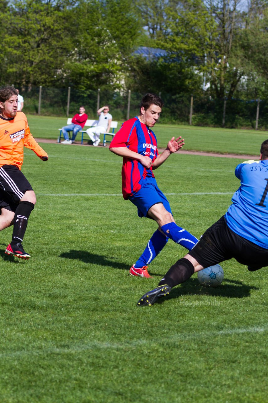 Bild 245 - Herren FSG BraWie 08 - TSV Ntzen : Ergebnis: 1:2